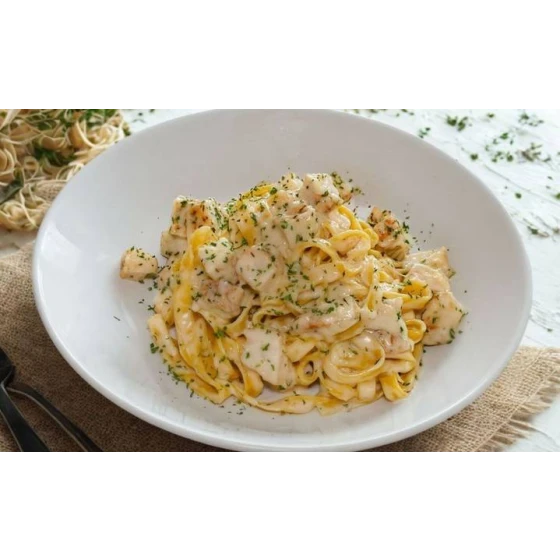 Fettuccine Alfredo